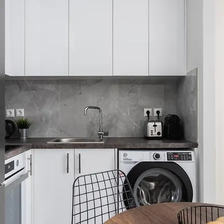 Sublime 1br In Koukaki By Upstreet *