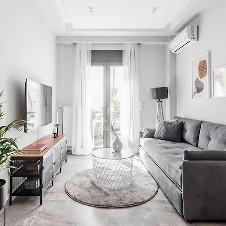 Sublime 1br In Koukaki By Upstreet